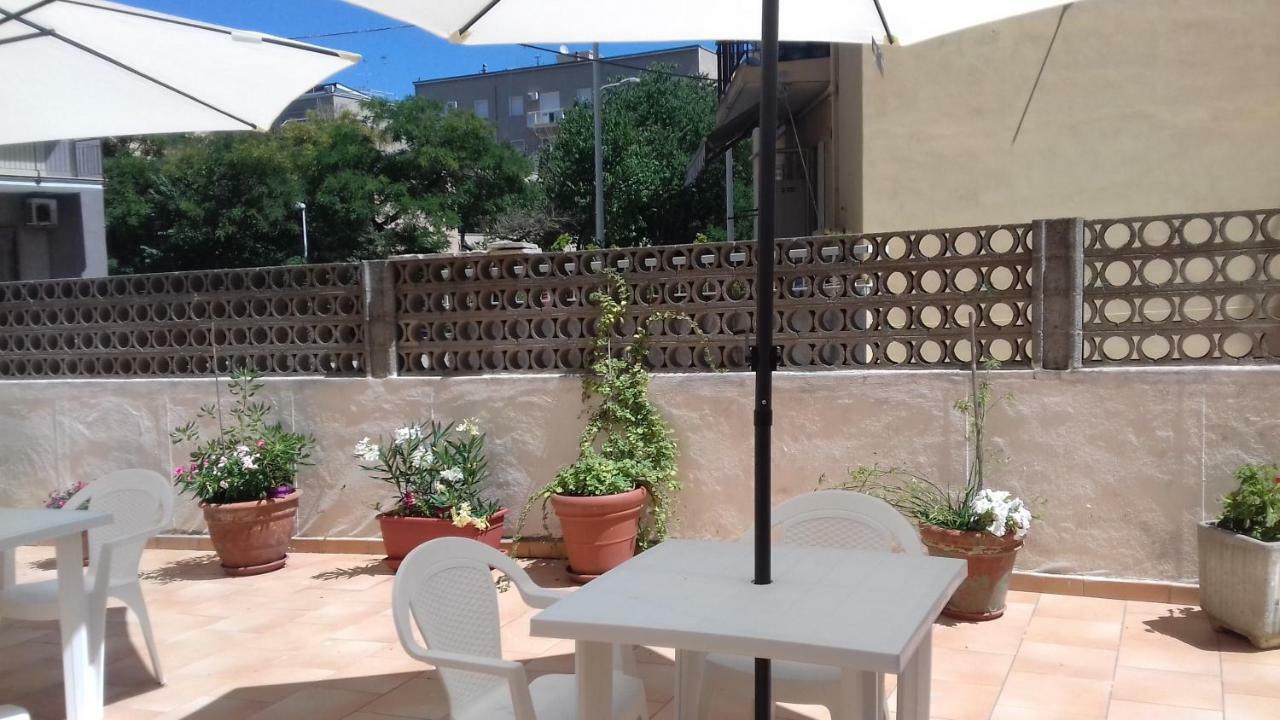 סאסארי Camere In Affitto מראה חיצוני תמונה